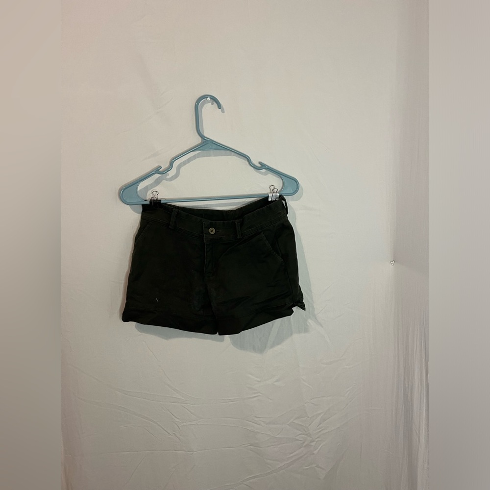 Esprit Black Shorts Women’s size 27